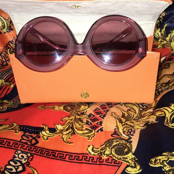 🕶 😎 Tory Burch Sunglasses !!!! 💥 💥🌹 - Picture 6 of 7